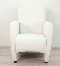 Крісло м'яке у вітальню, офіс, кабінет Сінді Embawood метал/дерево/ЛДСП/екошкіра колір білий 